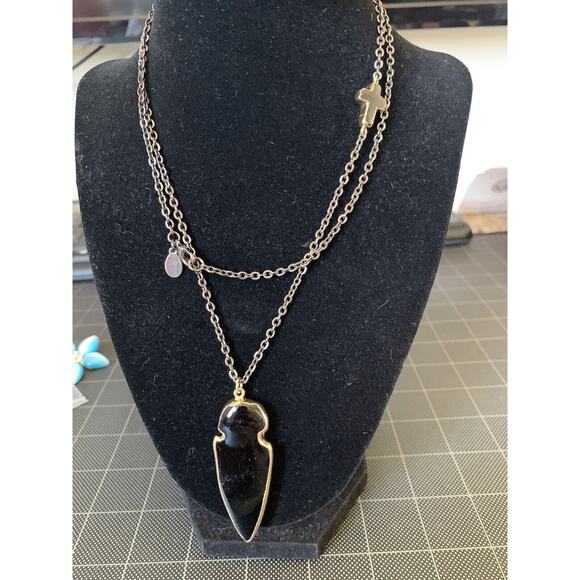 EXPRESS Gold Tone Cross Acrylic Arrowhead Gray Metal Chain Necklace 32”L - Picture 8 of 9